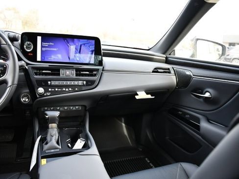 New 2025 Lexus ES 350 Luxury image 22