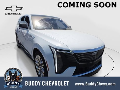Used 2025 Cadillac Escalade IQ Luxury 2 w/ LPO, Radiant Package AWD/4WD image 1