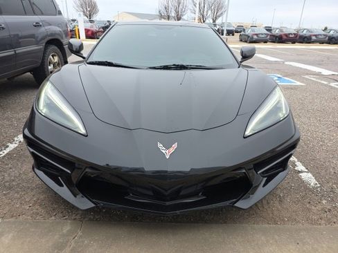 Used 2020 Chevrolet Corvette Stingray w/ 3LT Preferred Equipment Group image 2