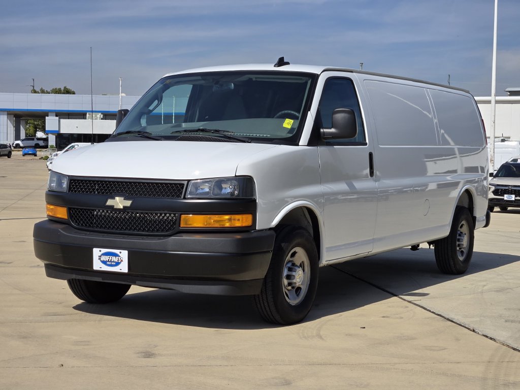 Used 2025 Chevrolet Express 2500 Extended w/ Driver Convenience Package RWD image 3