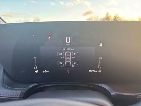 Used 2024 Buick Encore GX Sport Touring image 26