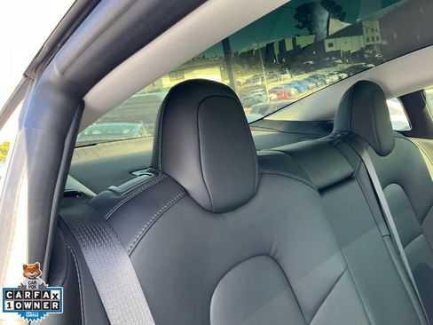 Used 2018 Tesla Model 3 Long Range image 54