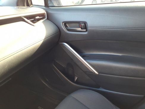 Used 2024 Toyota Corolla Cross AWD Hybrid image 19