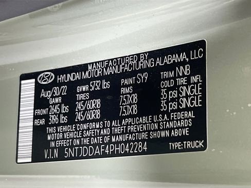 Used 2023 Hyundai Santa Cruz SEL Premium image 32