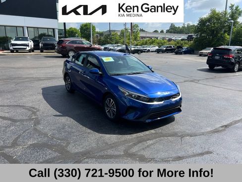 Certified 2023 Kia Forte LXS FWD image 7