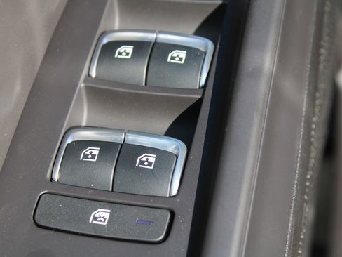 New 2026 Kia Carnival SX Prestige image 26