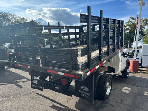 Used 2015 Ford F550 4x4 Regular Cab Super Duty image 8