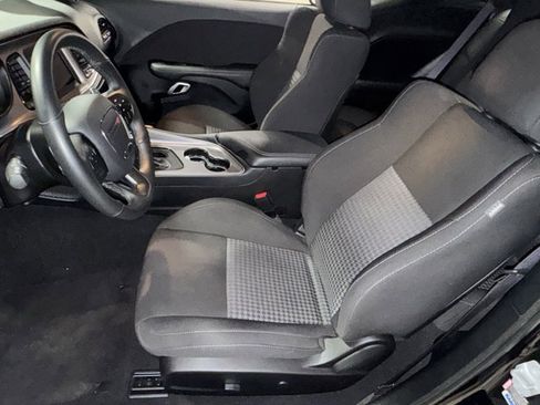 Used 2023 Dodge Challenger R/T w/ Blacktop Package image 26