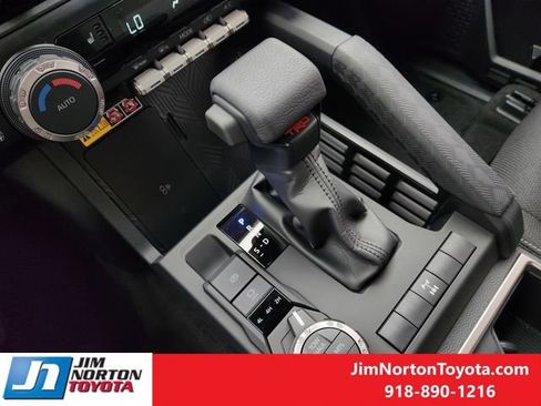 New 2026 Toyota 4Runner TRD Off-Road AWD/4WD image 18