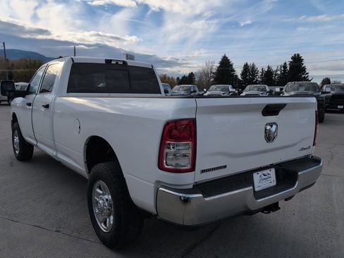 Used 2024 RAM 2500 Tradesman w/ Chrome Appearance Group image 7