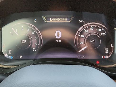 Used 2024 RAM 1500 Limited w/ Body Color Bumper Group image 9