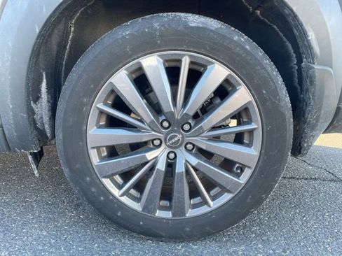 Certified 2023 Nissan Pathfinder SL w/ SL Premium Package image 25