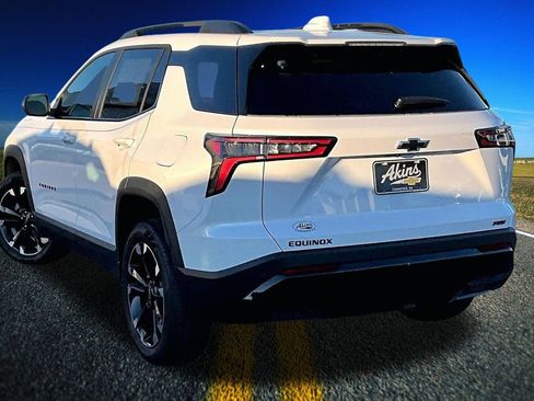 New 2026 Chevrolet Equinox RS w/ Convenience Package III image 3