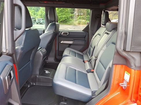 Used 2023 Ford Bronco Outer Banks image 10