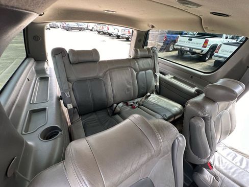 Used 2002 GMC Yukon XL Denali AWD/4WD image 51