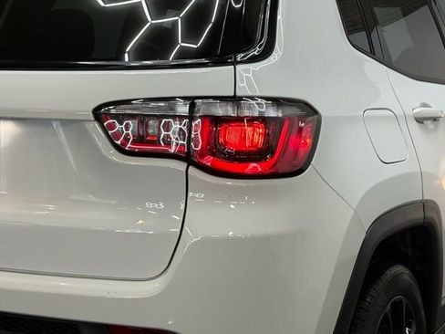 Used 2022 Jeep Compass Altitude image 11