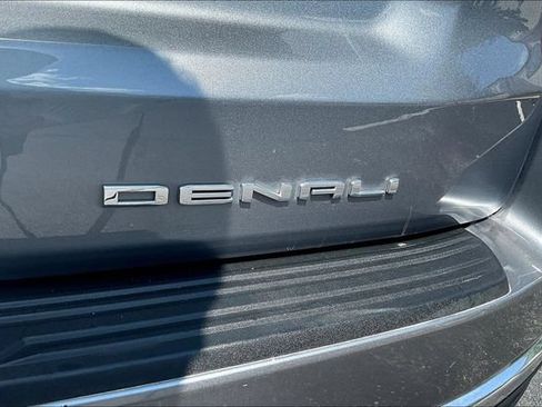 Used 2021 GMC Yukon Denali AWD/4WD image 24