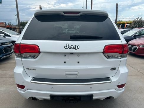 Used 2015 Jeep Grand Cherokee Overland AWD/4WD image 4