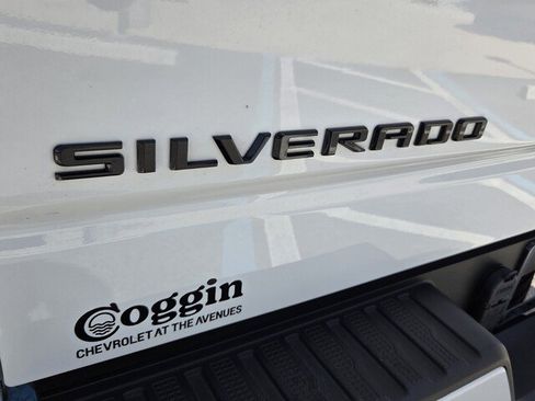 Certified 2024 Chevrolet Silverado 1500 Custom w/ Turbomax Blackout Package AWD/4WD image 30