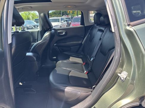 Used 2020 Jeep Compass Latitude FWD image 24
