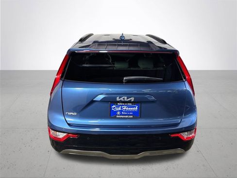 Certified 2023 Kia Niro Wind FWD image 8