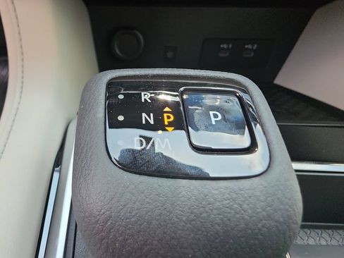 New 2026 Nissan Pathfinder SL FWD image 35