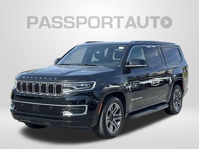 Used 2023 Jeep Wagoneer L 4WD w/ Premium Group I