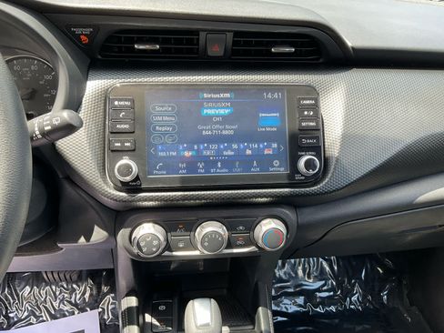 Used 2024 Nissan Kicks SV FWD image 19