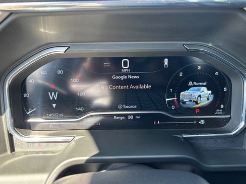 Used 2024 GMC Sierra 1500 Denali w/ Technology Package RWD image 13