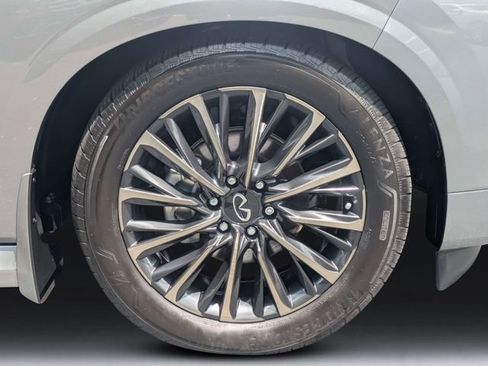 Used 2026 INFINITI QX80 Autograph w/ Premium Cargo Package AWD/4WD image 11