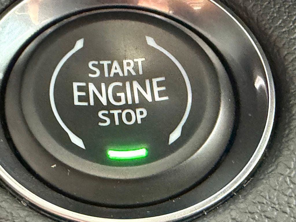 Used 2025 Buick Enclave Sport Touring FWD image 17
