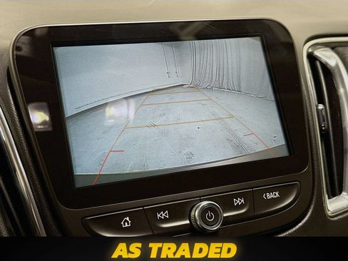 Used 2018 Chevrolet Malibu LT FWD image 15