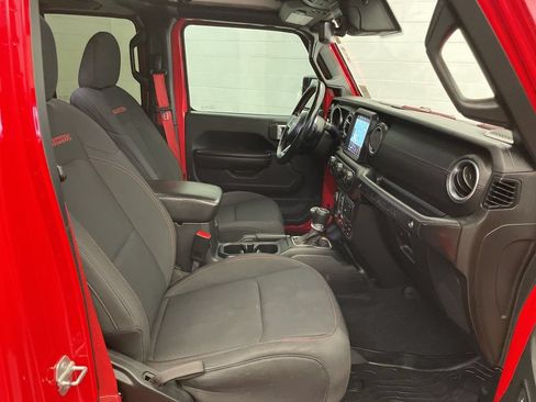 Used 2020 Jeep Wrangler Unlimited Rubicon w/ Quick Order Package 28Y Recon AWD/4WD image 24