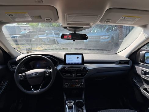 Used 2023 Ford Escape Active AWD/4WD image 21