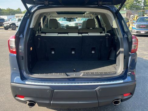 Used 2023 Subaru Ascent Limited w/ Technology Package AWD/4WD image 25