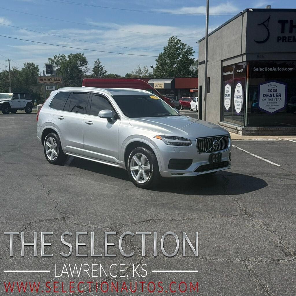 Used 2020 Volvo XC90 T6 Momentum AWD/4WD image 1