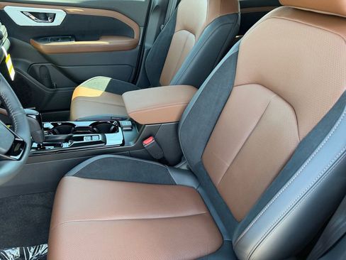 New 2026 Subaru Forester Touring AWD/4WD image 10