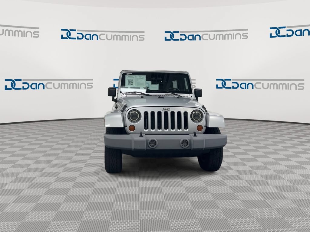 Used 2007 Jeep Wrangler Unlimited Sahara RWD image 3