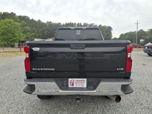 Used 2024 Chevrolet Silverado 2500 LTZ w/ LTZ Convenience Package image 6