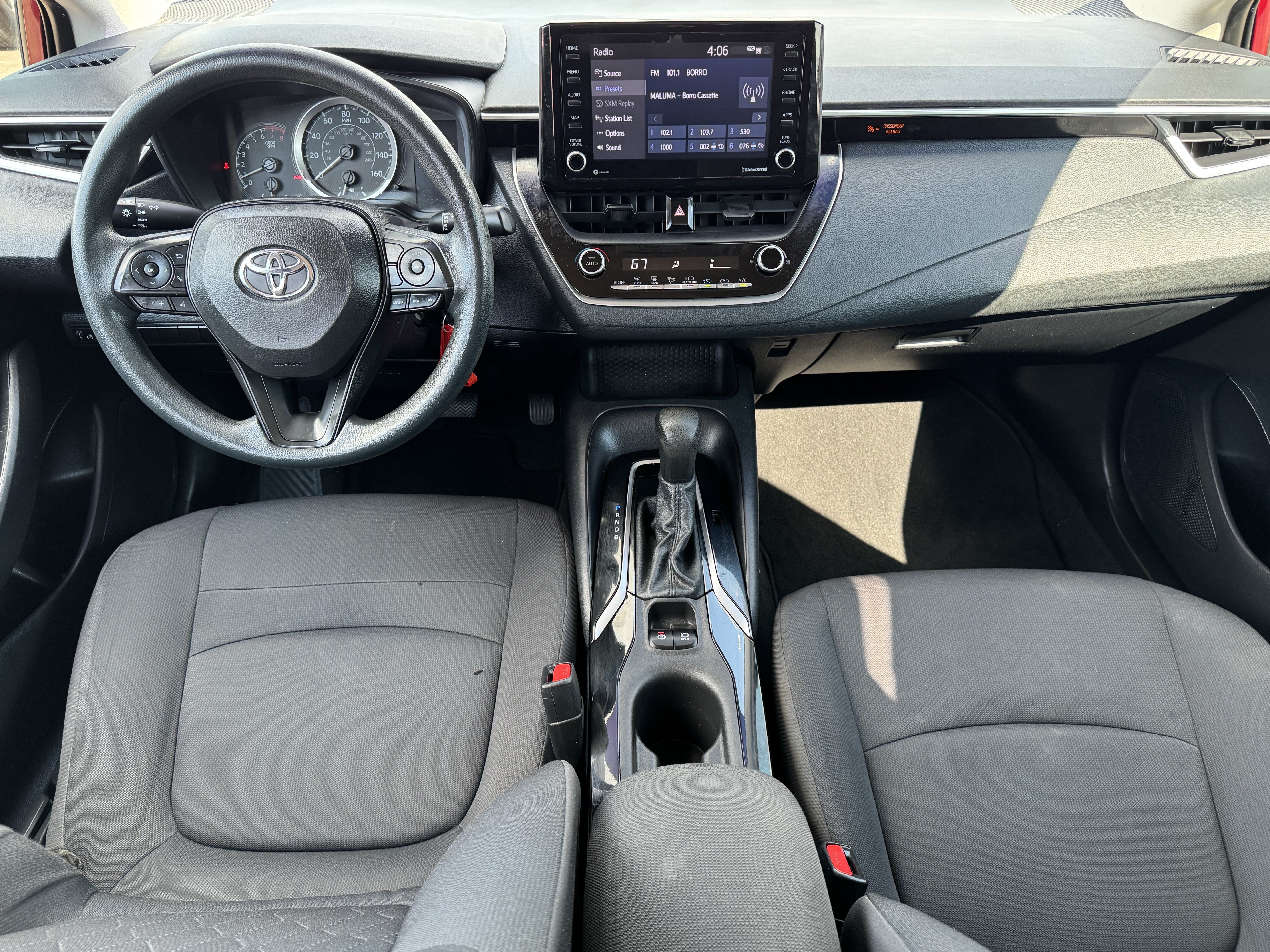 Used 2022 Toyota Corolla LE FWD image 20