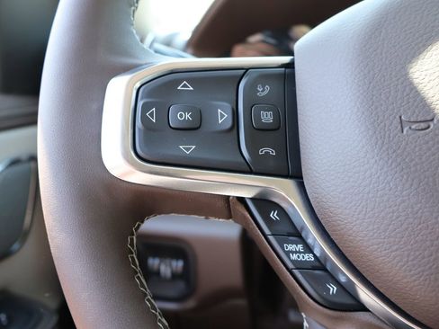 New 2026 RAM 1500 Laramie AWD/4WD image 25