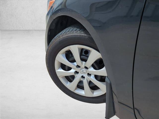 Used 2025 Toyota Corolla LE FWD image 10