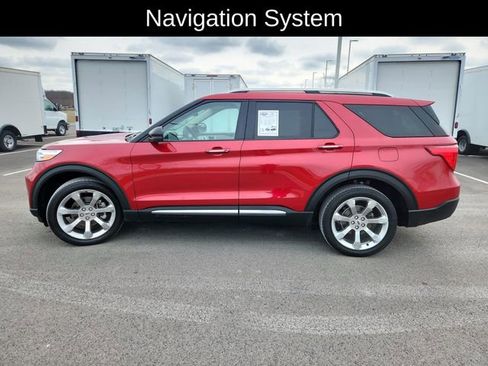 Used 2020 Ford Explorer Platinum w/ Premium Technology Package image 4