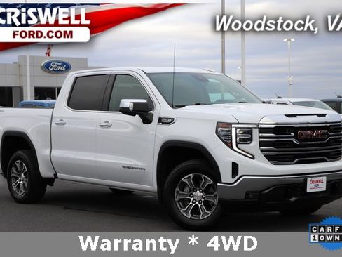 Used 2025 GMC Sierra 1500 SLT image 1