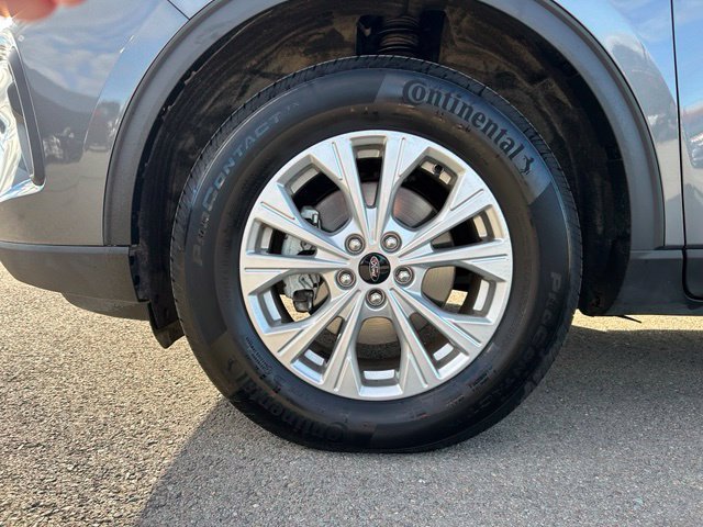 Used 2025 Ford Escape Active AWD/4WD image 11