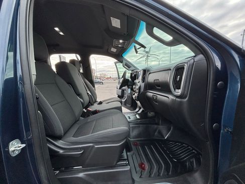 Used 2021 GMC Sierra 2500 SLE image 39