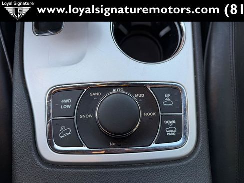 Used 2015 Jeep Grand Cherokee High Altitude image 24