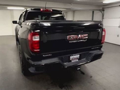 Certified 2025 GMC Canyon Denali AWD/4WD image 7