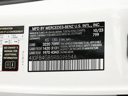 Certified 2024 Mercedes-Benz GLE 450e 4MATIC image 26