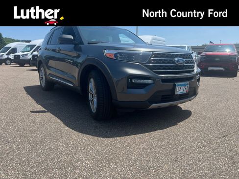 Used 2020 Ford Explorer XLT w/ Equipment Group 202A AWD/4WD image 1
